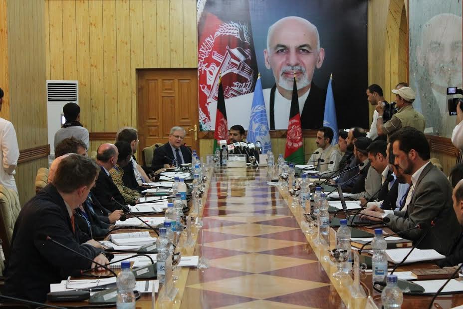 د سوېل زون واليان: که د اقتصادي پراختيا په برخه کې کار و نه شي، امنيت او ثبات نه راځي