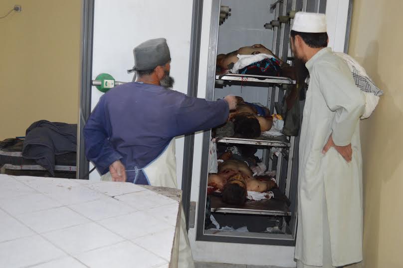 مقامات امنيتى کندز: طالبان ١٠ مسافر ربوده شده را کُشتند