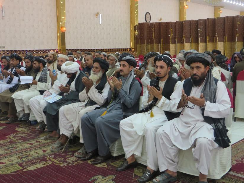 شمسي: خلک دې خپل اولادونه د ديني زده کړو لپاره ګاونډيو هېوادونو ته نه لېږي