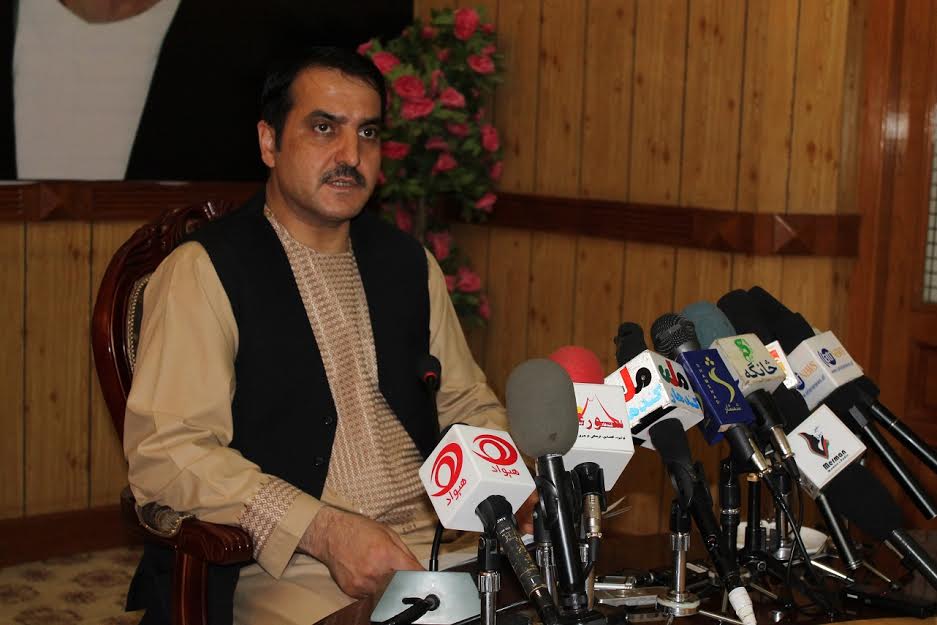 د کندهار والي: د ښې حکومتولۍ او له فساد سره د مبارزې  برخو کې هڅې روانې دي