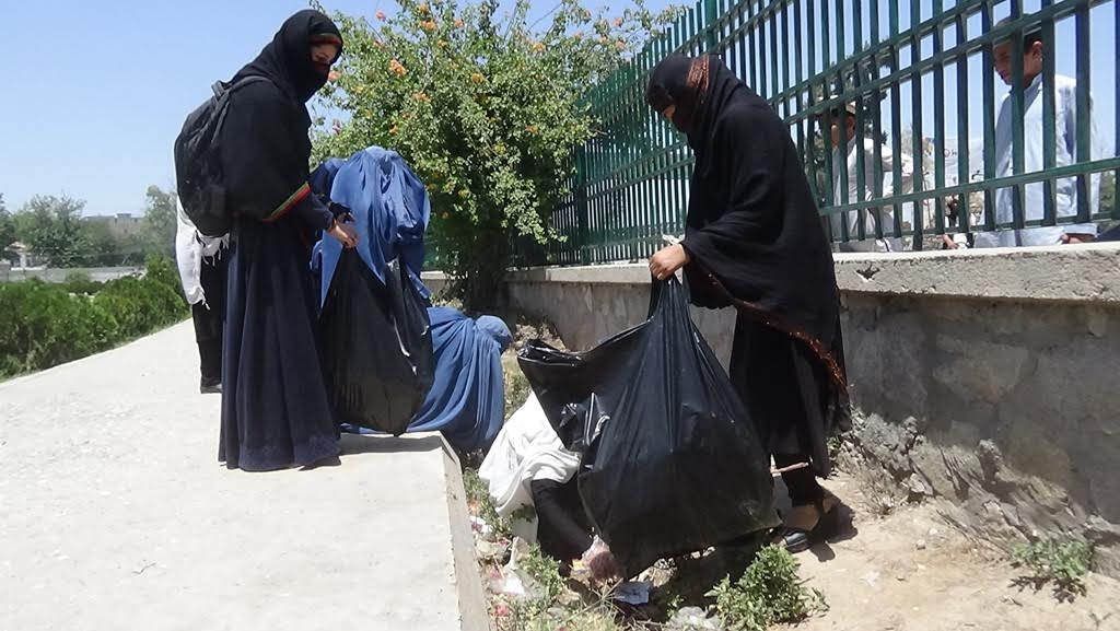 Female activists launch cleanliness drive in Jalalabad