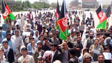 معترضان: پروسه صلح با طالبان متوقف گردد