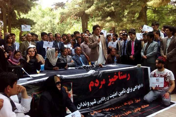 مردم: براى رهايى مسافرين از قيد طالبان اقدامات جدی شود