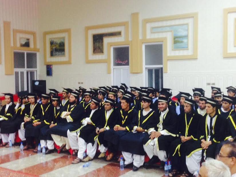 د کندهار د ژورناليزم پوهنځي فارغان کار غواړي