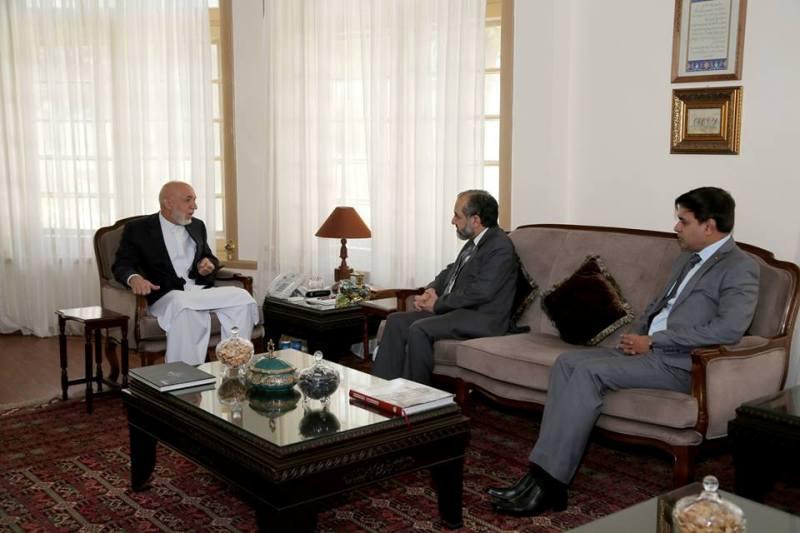 سفير پاکستان با حامد کرزى رييس جمهور پيشين ديدار کرد
