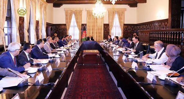 د ولسمشر غني په مشرۍ د ځمکې او اوبو عالي شورا غونډه جوړه شوه