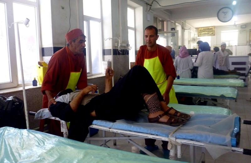 Ghor traffic accident leaves 2 dead, 11 wounded
