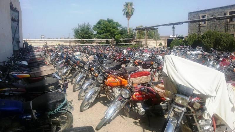 صدها عراده موترسايکل فاقد اسناد در نيمروز جمع آوری گرديد