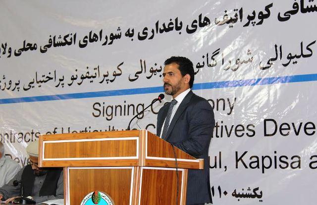 Contracts for projects worth 89m afs signed in Kabul