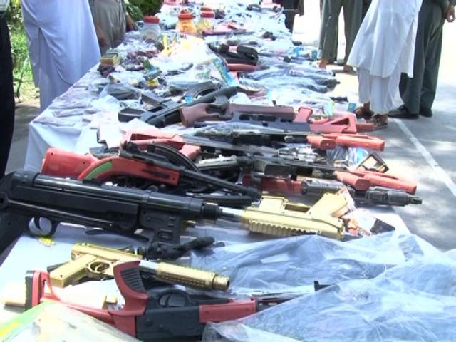MoI bans sale, purchase of toy guns, fireworks