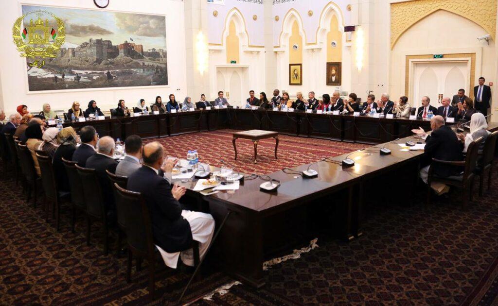 ريیس جمهور غنی با هیئت مجلس سنای امریکا دیدار کرد