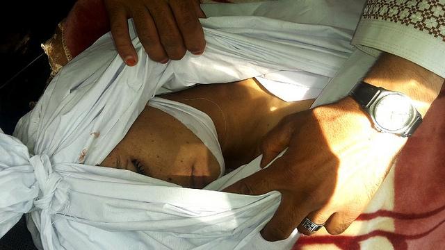 Rs25 dispute: Afghan teen shot dead in Karachi