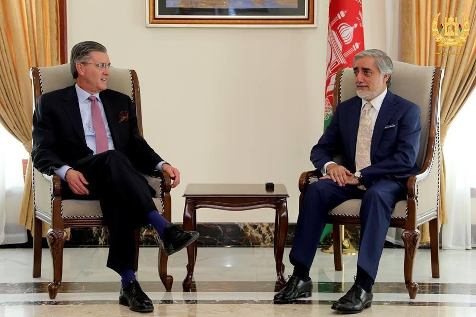 رئيس اجرائیه با نماینده ويژه ایالات متحده برای افغانستان و پاکستان دیدار کرد