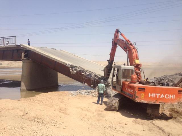 Insurgents blow up Afghan-Tajik transit bridge in Kunduz