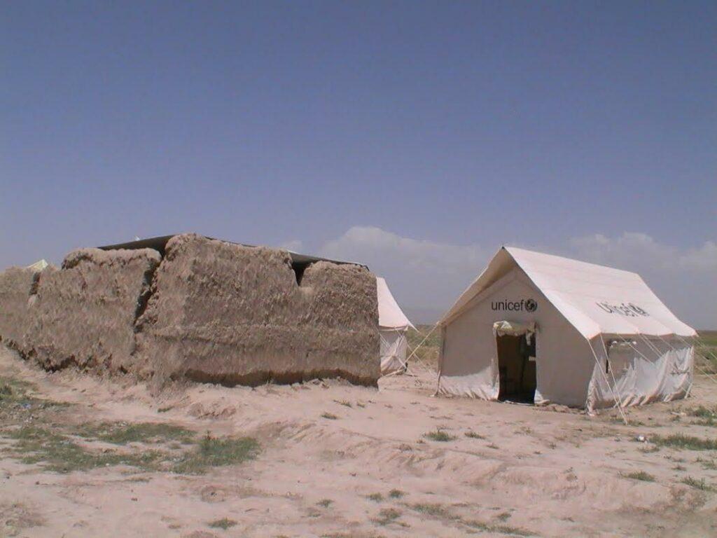 300 Kunar schools without buildings, says official
