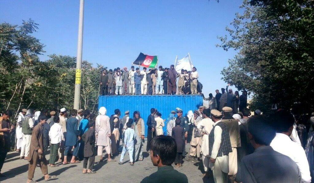Protestors again block Kabul-North Highway