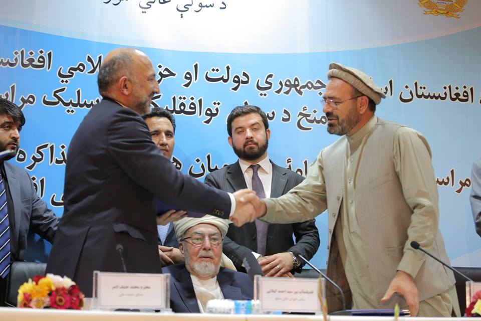 موافقتنامۀ صلح ميان دولت و حزب اسلامى به امضا رسيد