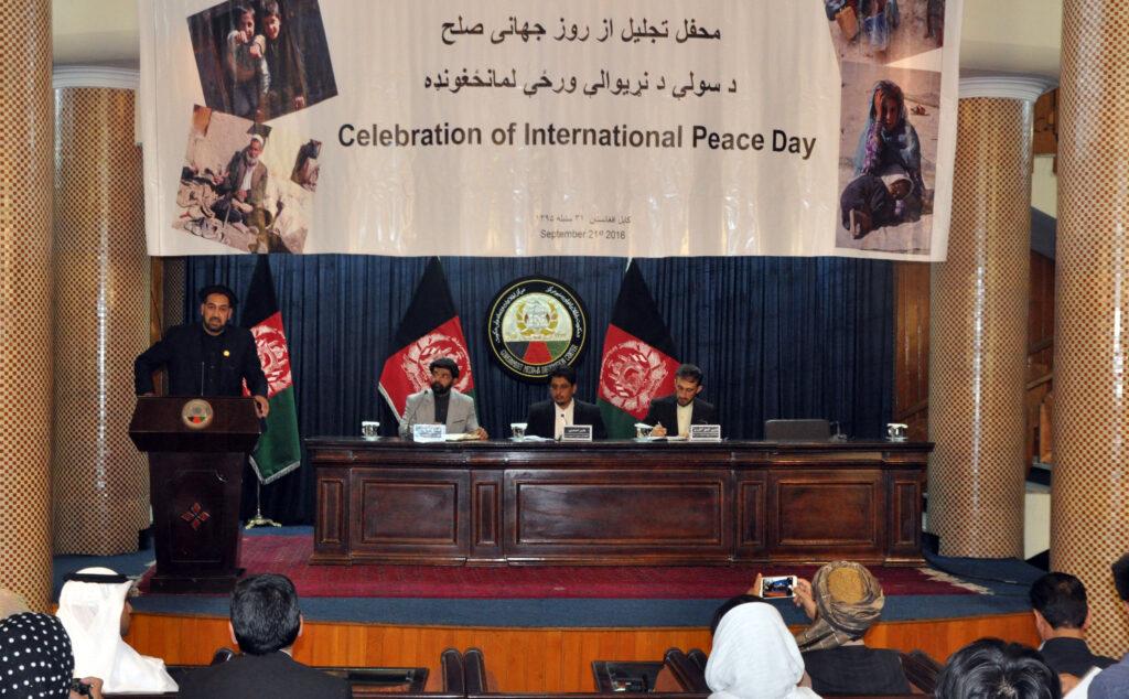 “براى تامين صلح سرتاسرى در کشور به يک گفتمان ملى نياز است”