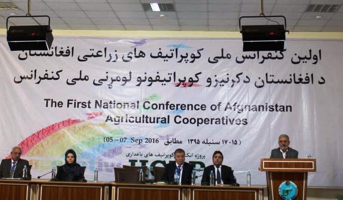 “حکومت باید ماليه و جريمۀ کوپراتيف هاى زراعتى را معاف کند”