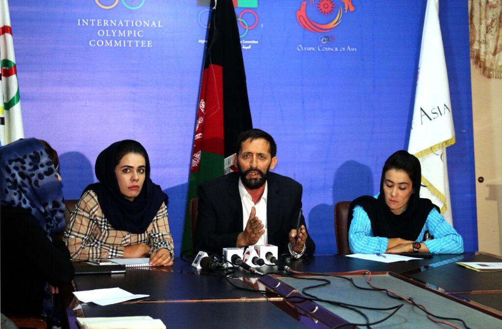 نشست رئیس اجرایی با محمد ظاهر اغبر مورد اعتراض قرار گرفت