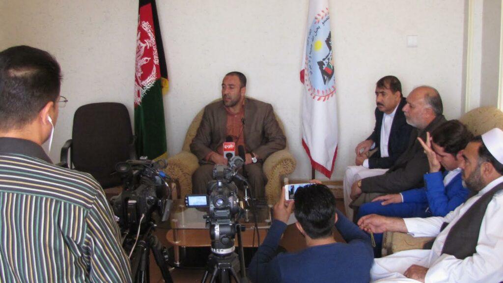 شورای مردمی فراه از ناامنى و محاصرۀ شهر فراه ابراز نگرانی کرد