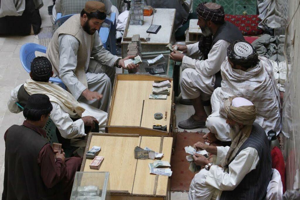 Kandahar: Covert transactions still take place in rupee