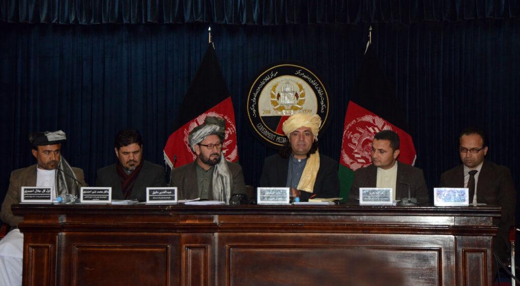 ریاست انسجام امور کوچى ها ازعدم توجه به بهبود زندگی کوچی ها شکایت دارد