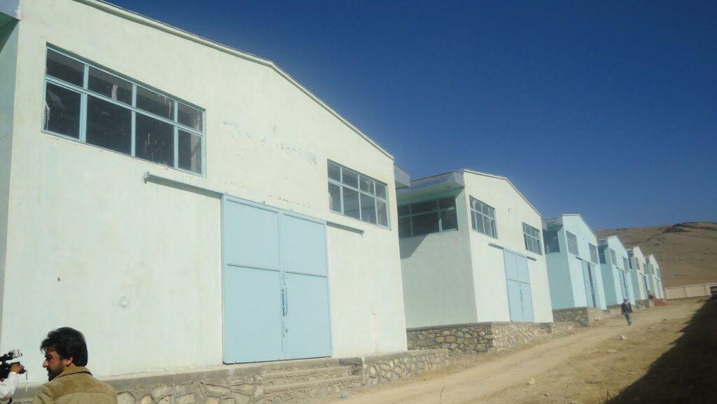 6 agriculture warehouses put into service in Ghazni