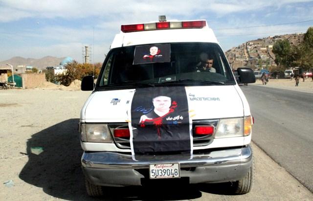 پیکر خبرنگار فقید تلویزیون آریانا به خاک سپرده شد