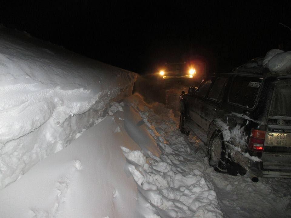 Snowfall blocks roads to Balkhab, Sancharak districts