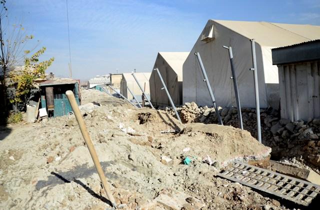 4 workers killed as wall collapses in Kabul