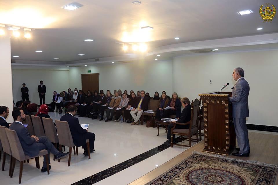 رئیس اجرایی حکومت: برنامه توسعه مشارکت زنان یک فرصت استثنایی برای زنان افغان است