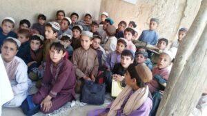 Many Paktia students attend classes without books