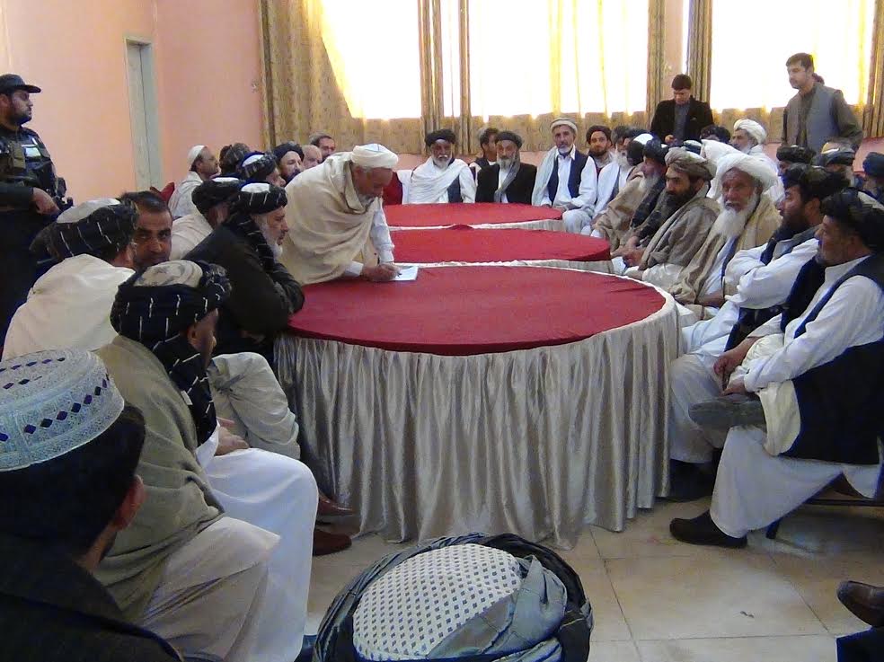 “دا ځل به ولس د حکومت او طالبانو تر منځ د سولې لپاره منځګړتوب کوي”