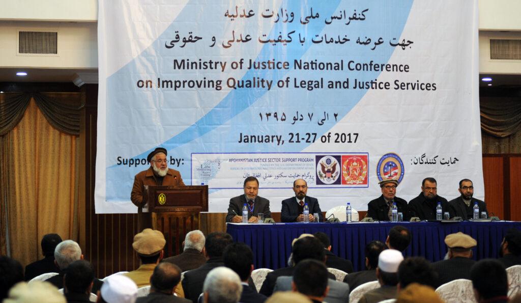 “ستراتيژى مبارزه با فساد ادارى، جوابگوى نيازمندى های فعلی نیست”