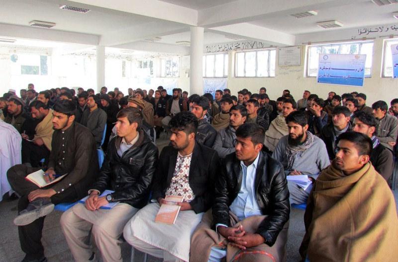 Visas for Afghan students in Pakistan may be extended