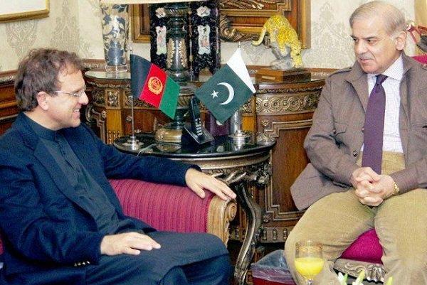 سفير افغانستان با وزير اعلاى پنجاب در مورد توسعۀ تجارت صحبت کرده است