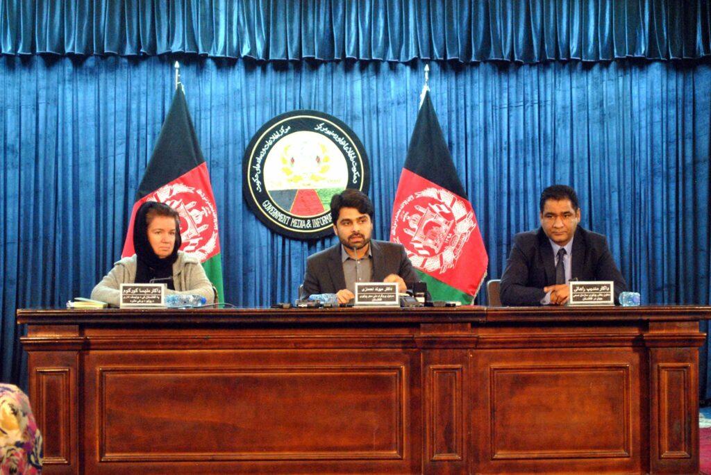 “افغانستان به محو بيمارى فلج کودکان نزديک شده است”