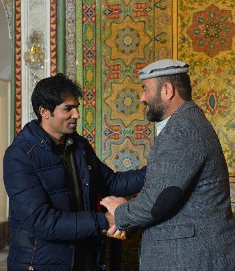 Ex-Jalalabad mayor apologises to VoA reporter