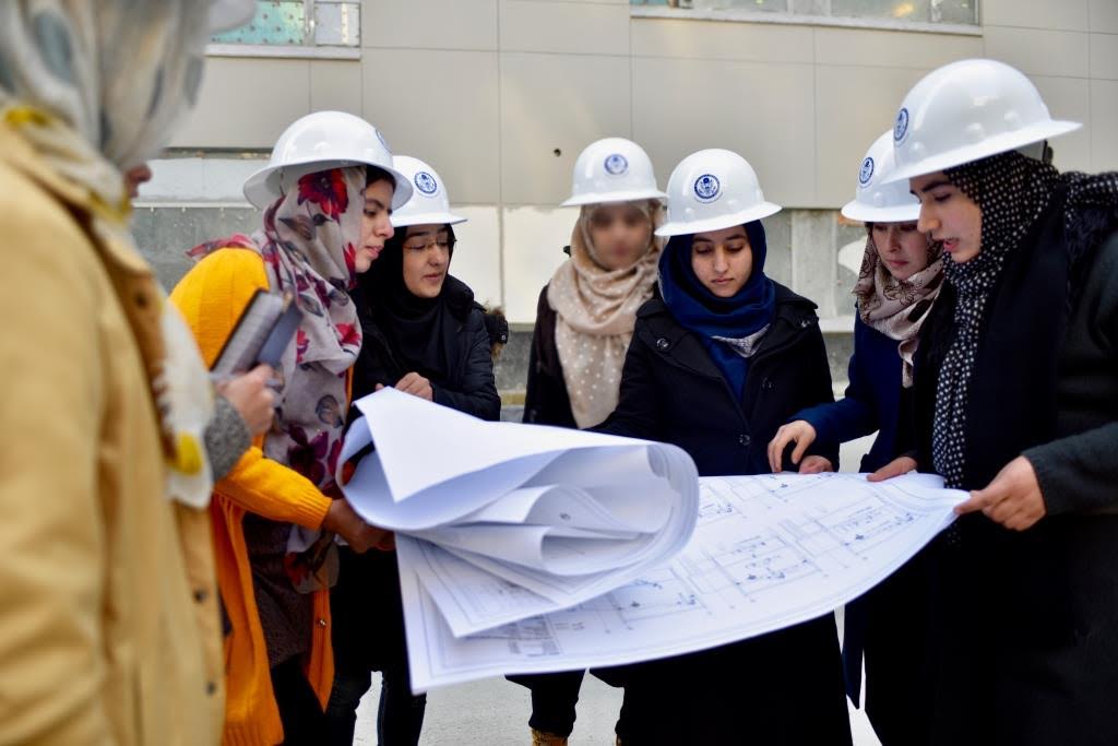 Female Afghan students complete USAID internship programme