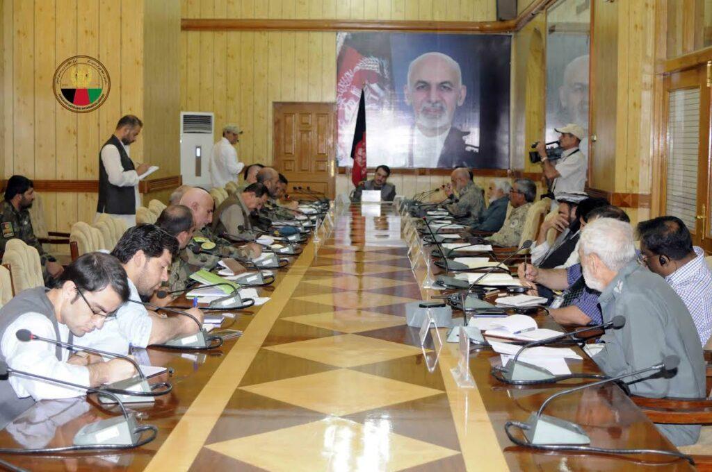 د کندهار چارواکي: د کورنيو چارو او دفاع وزارت يې غوښتنو ته ځواب نه وايي