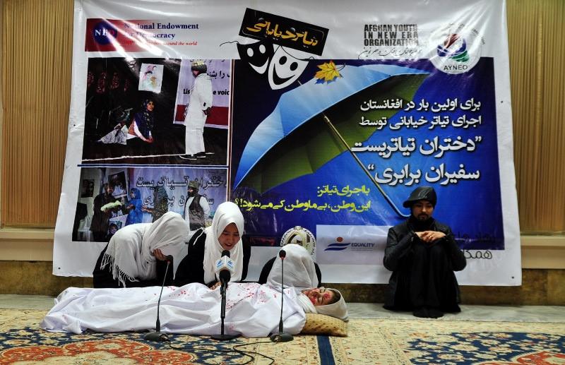 Street Theater Held in Kabul