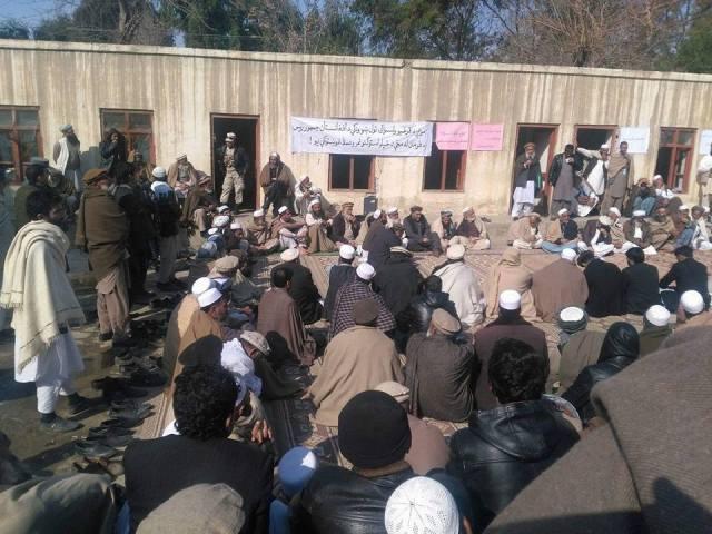 700 Laghman teachers go on strike over land plots