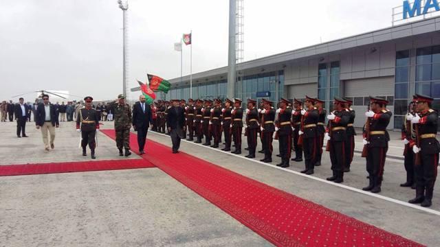President arrives to warm welcome in Mazar-i-Sharif