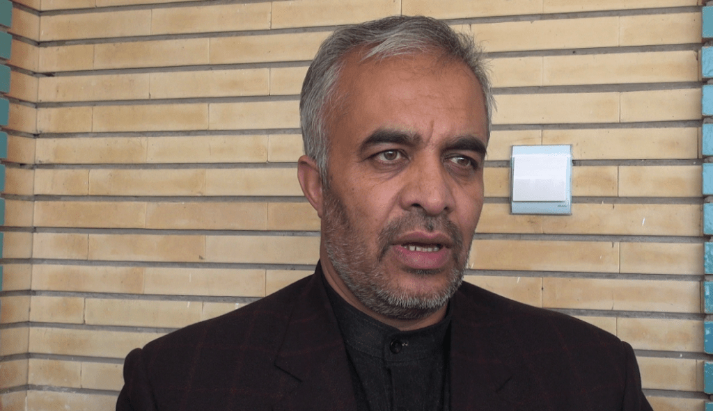 والي: د غزني ١٤ ولسواليو کې د نا امنۍ له امله پرمختيايي پلانونه نه دي پلي شوي