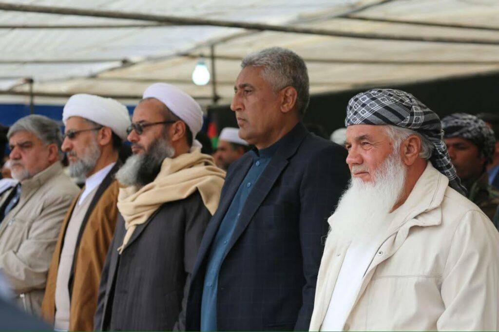 اسماعیل خان خواستار تغییر استراتژی جنگ در کشور و توجه بیشتر به مجاهدین شد