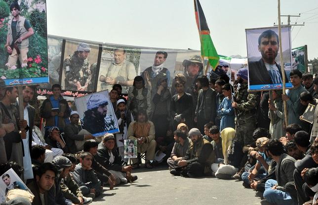 Protestors block Kabul-North highway for hours