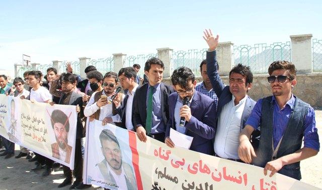 “يک عضو مشرانوجرگه در تخار تحت محاصرۀ افراد مسلح قرار دارد”