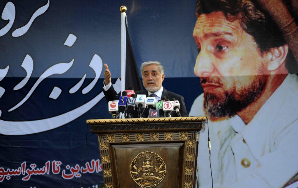 عبدالله: افغان ها همچنان در برابر تروریزم بین المللی قرار دارند