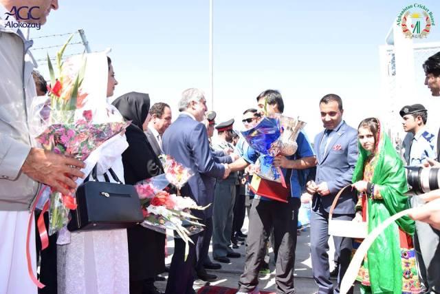 Afghan cricket team home to hero’s welcome